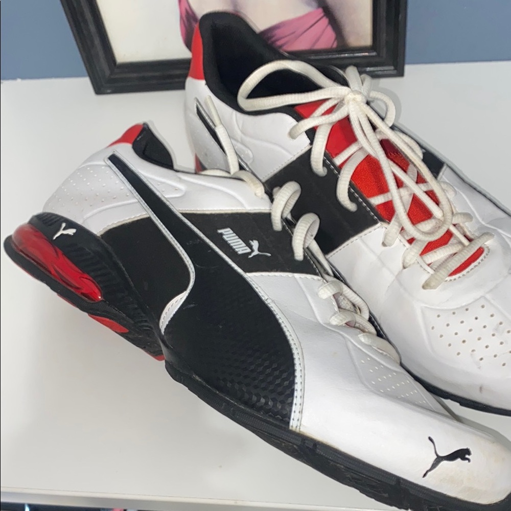 Puma White and Red Sneakers with Breathable Upper - Picture 2 of 8
